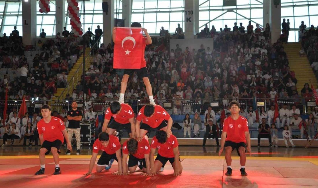 19 Mayıs Atatürk’ü Anma, Gençlik ve Spor Bayramı, Afyonkarahisar’da düzenlenen