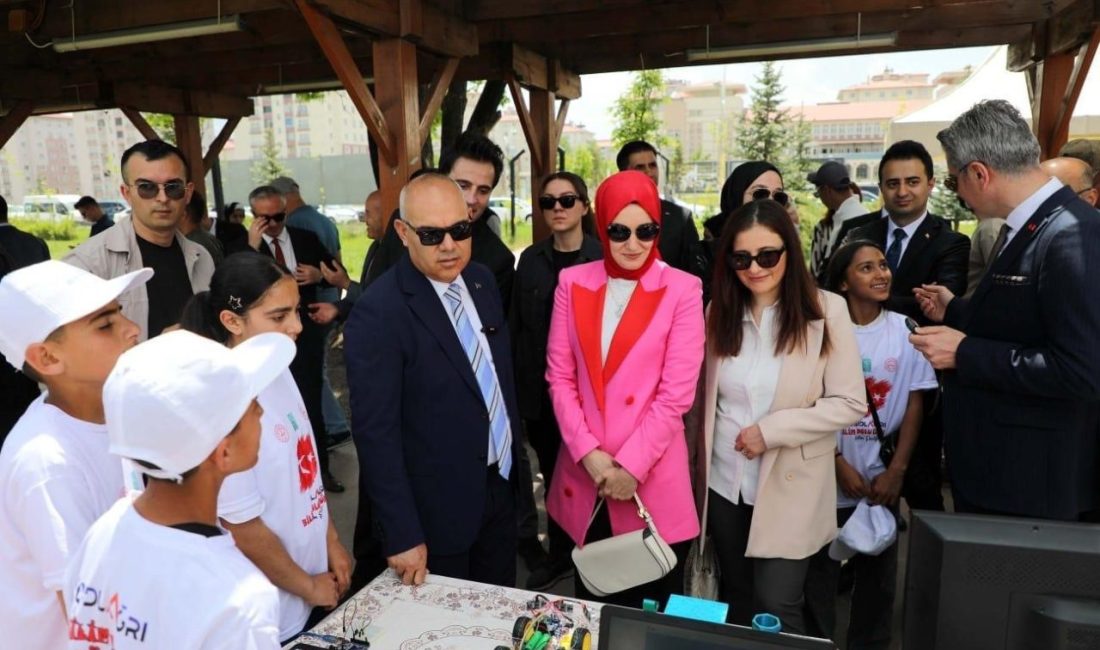 Ağrı’da 3 gün sürecek “Geleneksel Bilim Dolu Günler” şenliği büyük