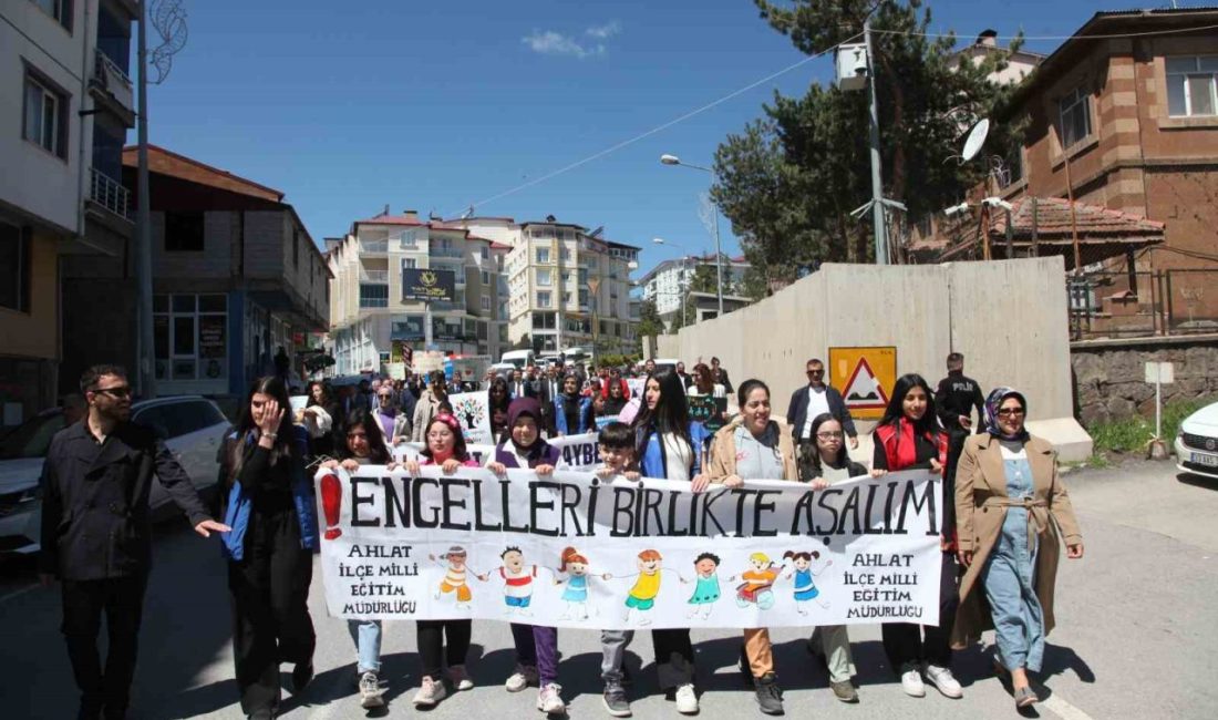 Bitlis’in Ahlat ilçesinde “10-16 Mayıs Engelliler Haftası” dolayısıyla özel bireyler