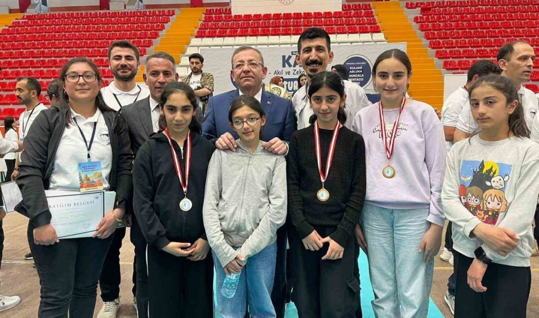 Akyakalı öğrenciler Akıl ve Zeka Oyunları’nda dereceye girdi Kars’ta düzenlenen Akıl ve Zeka Oyunları Turnuvası’na Akyaka ilçesinden katılan
