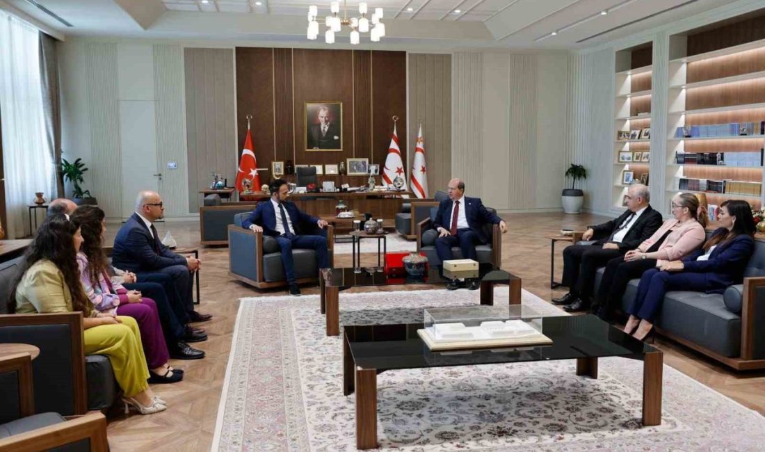 Anadolu Üniversitesi’nden KKTC’ye eğitim ve teknoloji köprüsü Anadolu Üniversitesi Açıköğretim Fakültesi Dekanı Prof. Dr. Aras Bozkurt, Yakın