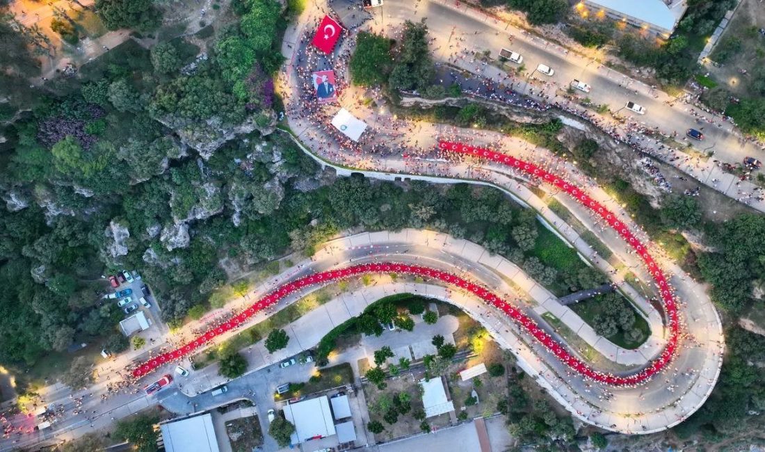 Antalya’da 19 Mayıs Atatürk’ü Anma Gençlik ve Spor Bayramı kutlamalarında