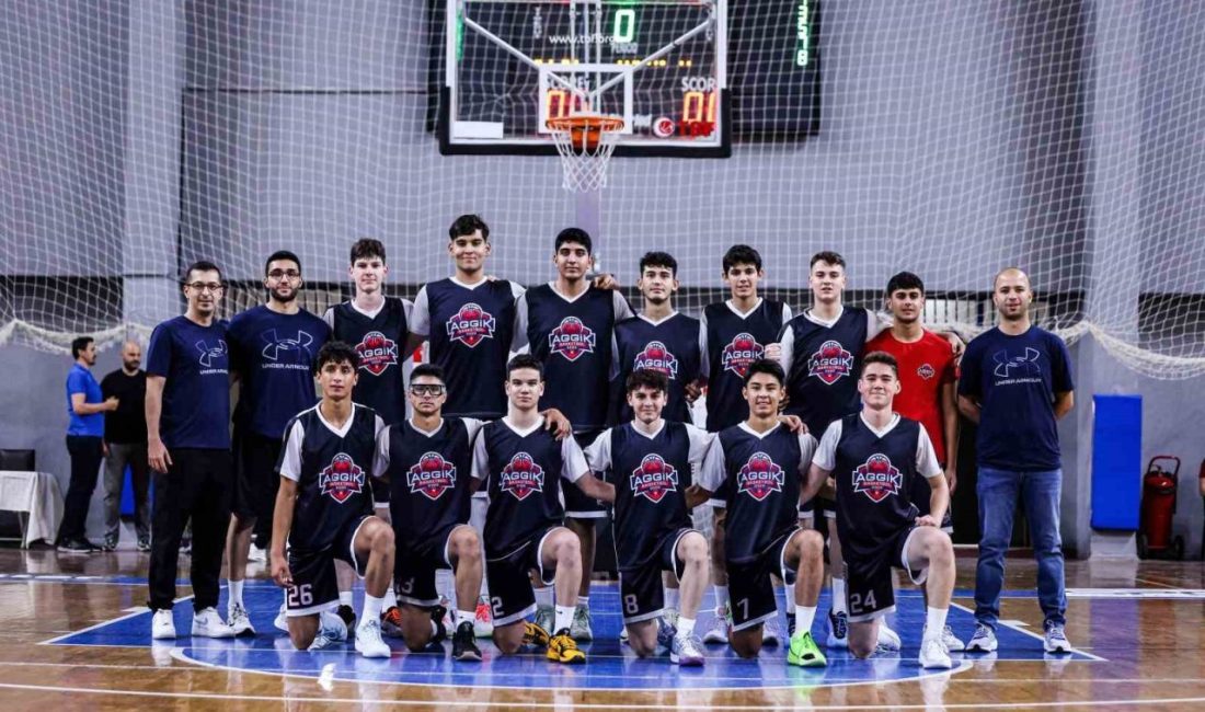 Denizli’de düzenlenen U16 Türkiye Şampiyonası’nda Antalya Gelişim Gençlik Spor Kulübü,