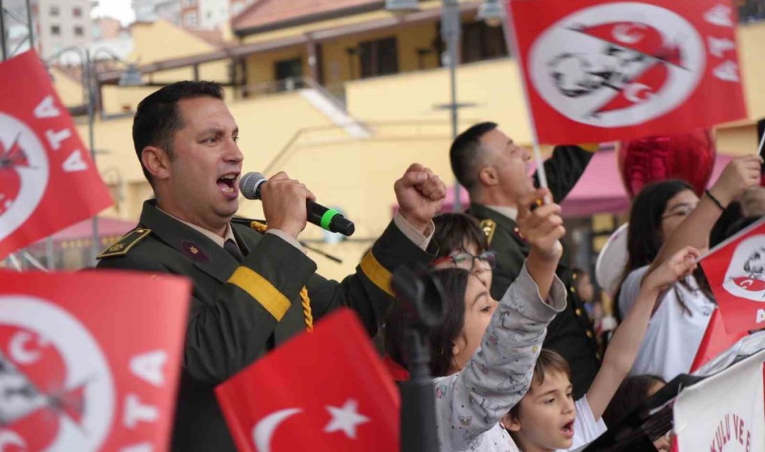Askeri bandonun, Sefo’nun “Bilmem mi” performansı beğeni topladı SAMSUN (İHA) – Samsun’da Sahra Sıhhiye Okulu ve Eğitim Merkezi
