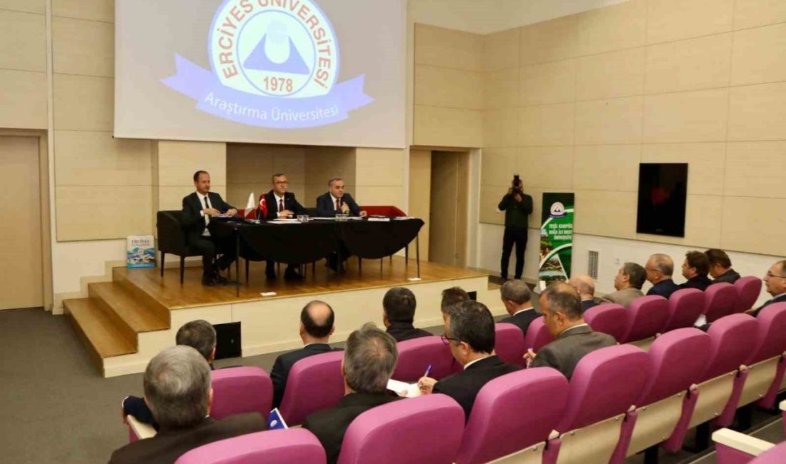 Anadolu Üniversiteler Birliği (AÜB) Üst Kurul Dönem Toplantısı Erciyes Üniversitesi