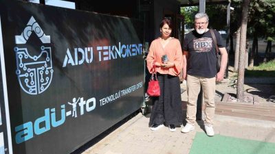 Türkiye ve Özbekistan’da yaklaşık 35 yıldır tıp doktorluğu yapan Dahiliye