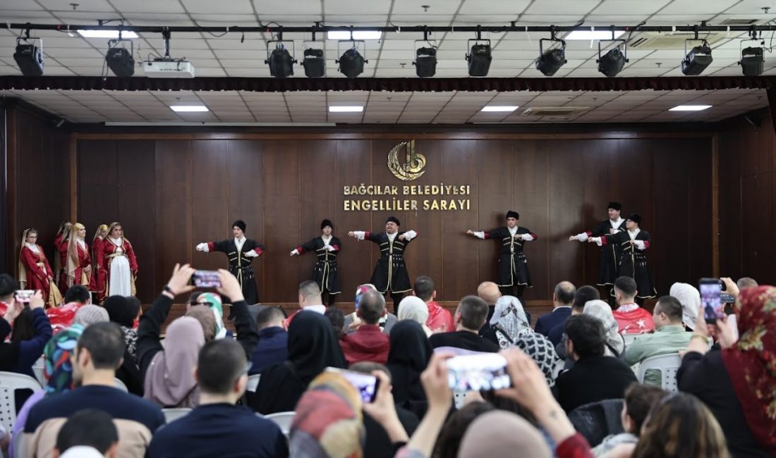 Bağcılar’da engelliler için asker eğlencesi düzenlendi Bağcılar’da 11 engelli, düzenlenen asker eğlencesinin ardından bir günlük vatani