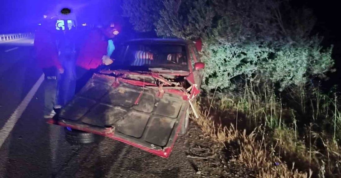 Balıkesir’de trafik kazası: 4 yaralı Balıkesir’in Havran ilçesinde meydana gelen tek taraflı trafik kazasında 4