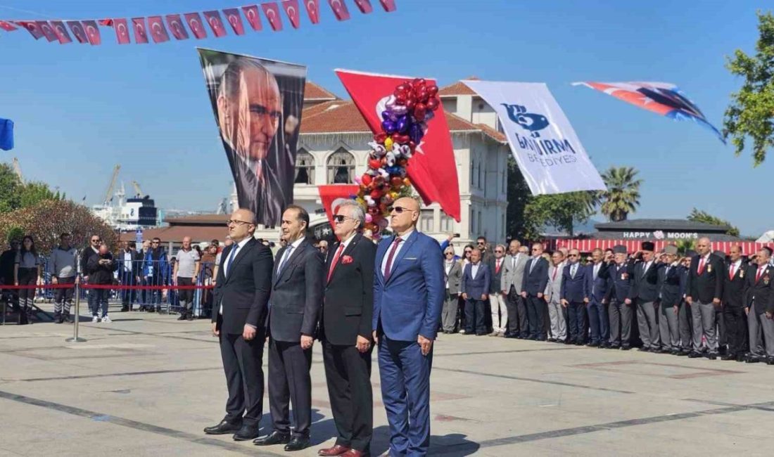 Bandırma’da 19 Mayıs törenle kutlandı 19 Mayıs Atatürk’ü Anma Gençlik ve Spor Bayramı Bandırma’da resmi