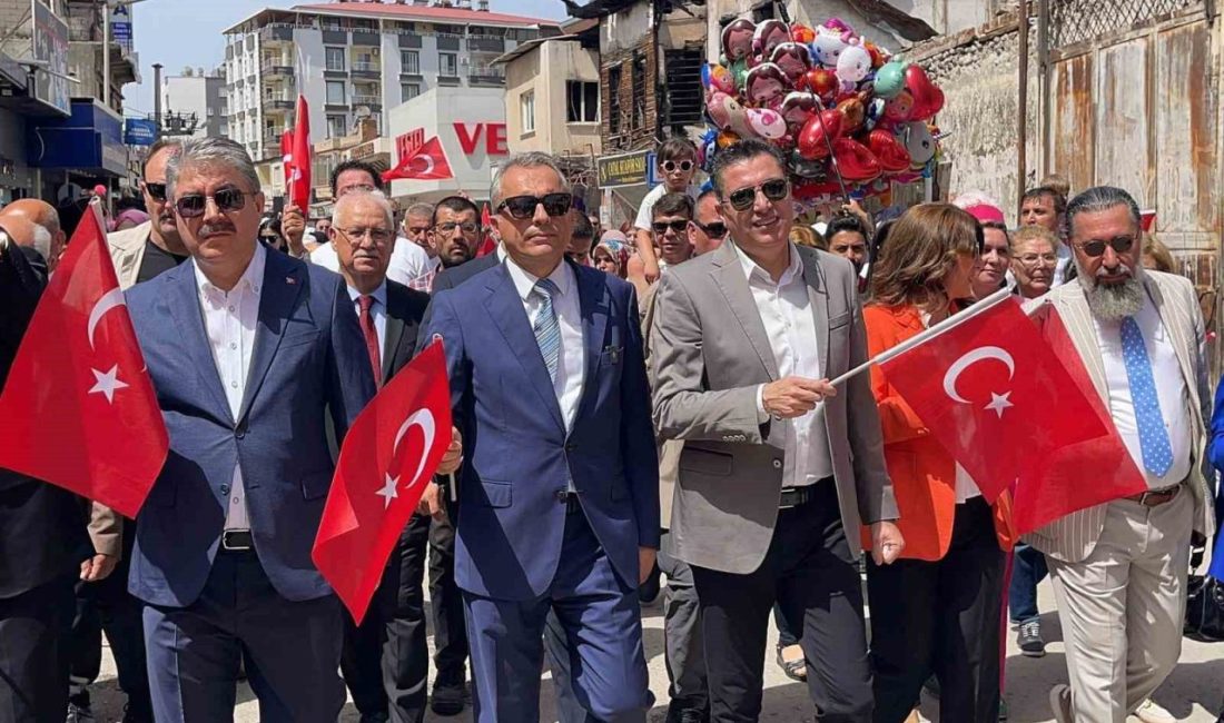 Başkan Çenet: “Osmaniye’nin gastronomi hikayesini ortaya çıkarıyoruz” Osmaniye’de bu yıl 2’incisi düzenlenen Lezzet Festivali başladı. Osmaniye ve