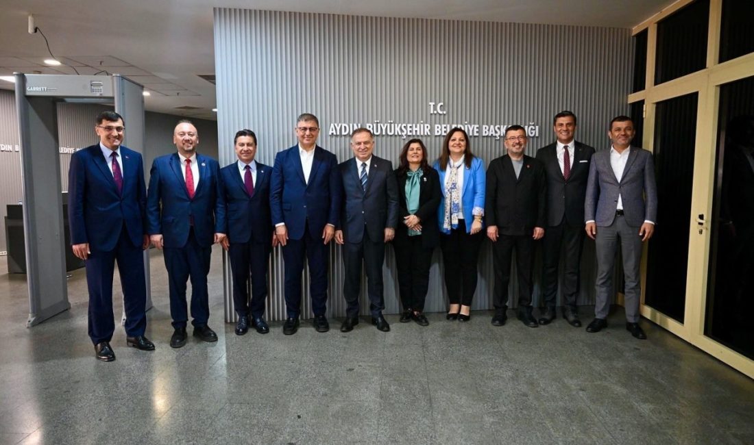 CHP’li Ege Bölgesi Belediye Başkanları Aydın Büyükşehir Belediye Başkanı Özlem