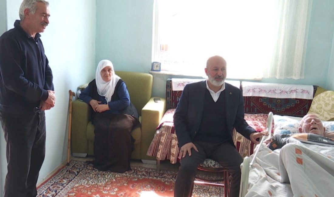 Başkan Çolakbayrakdar: “Evde sağlık hizmetimizle de gönüllere dokunuyoruz” Kocasinan Belediye Başkanı Ahmet Çolakbayrakdar; Kocasinan Belediyesi ve Kayseri İl