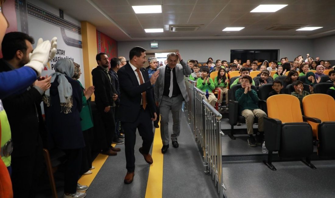 Konya’nın merkez Karatay İlçe Belediyesi tarafından ilkokul öğrencilerine yönelik yürütülen