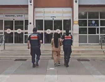 Beş ilde hırsızlık yapan şahıs Kuyucak’ta yakalandı Beş ilde hırsızlık olayına karıştığı tespit edilen 8 ayrı hırsızlık
