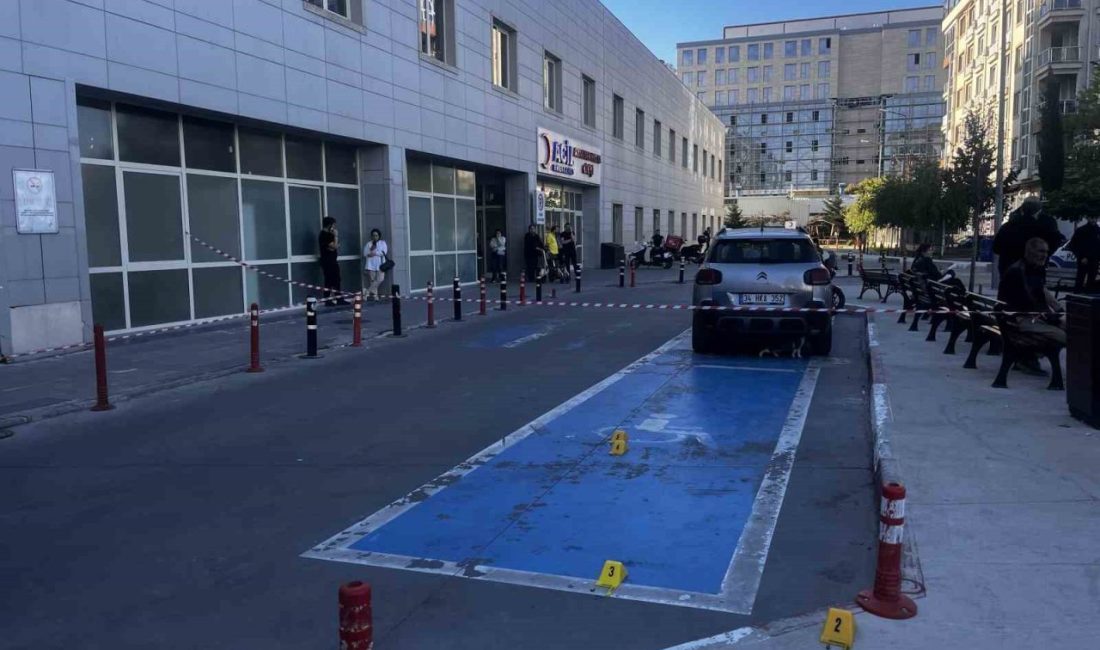Beylikdüzü’nde hastane bahçesinde silah sesleri korkuttu: 1 yaralı Beylikdüzü’nde bir şahıs, hastane bahçesinde alacak-verecek meselesi nedeniyle husumetli olduğu