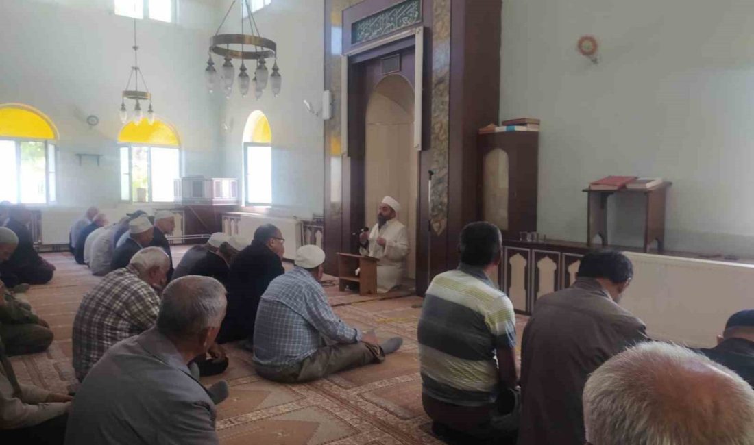 Beyşehir’de çiftçiler yağmur duasına çıktı Konya’nın Beyşehir ilçesinde çiftçiler, düzenlenen yağmur duası programında bir araya