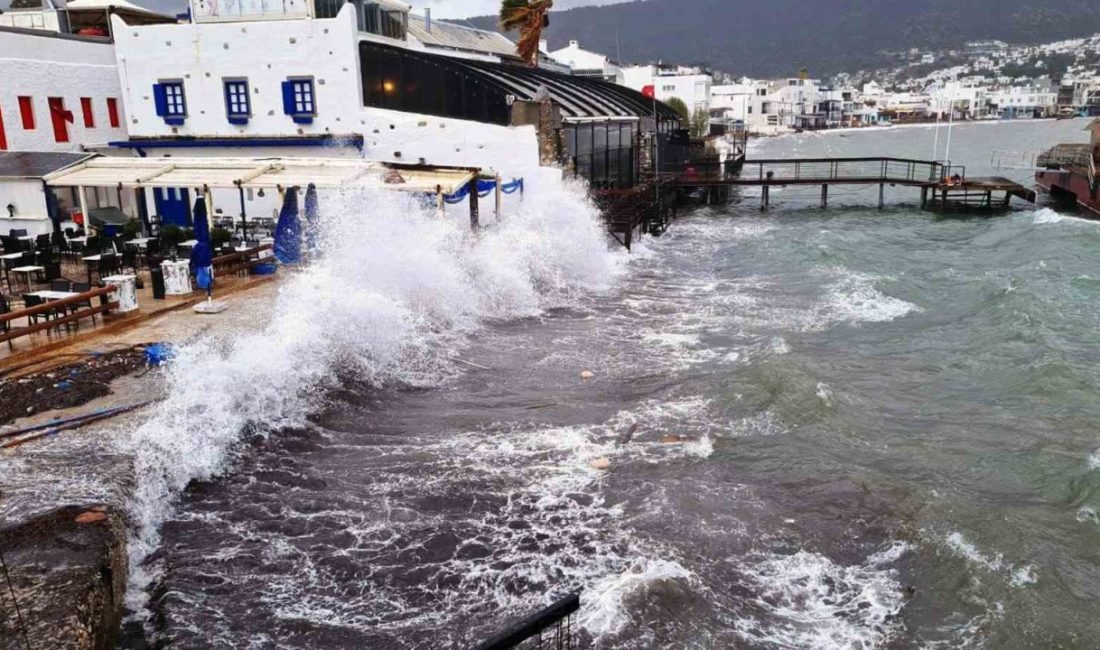 Bodrum-Kaş arası fırtına uyarısı yapıldı Meteoroloji 4. Bölge Müdürlüğü Bölge Tahmin ve Uyarı Merkezinden yapılan