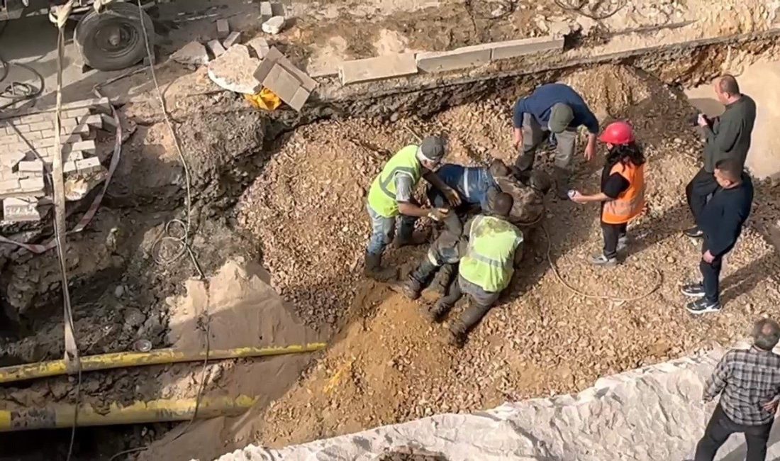Bursa’nın İnegöl ilçesinde altyapı çalışmaları sırasında göçük sonucu toprak altında
