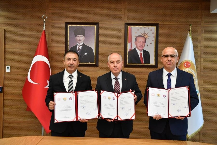 DENİZLİ (İHA) – Denizli Ticaret Odası (DTO) üyesi esnafların, evlenecek