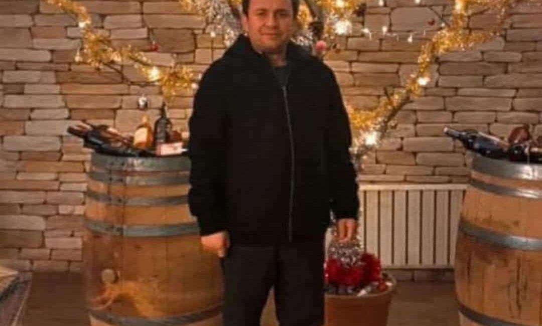 Dere yatağında ölü bulunan adam, Kırıkkale’de toprağa verildi Ankara’da ilçesinde dere yatağında ölü bulunan Haydar Çakmak’ın cenazesi, memleketi