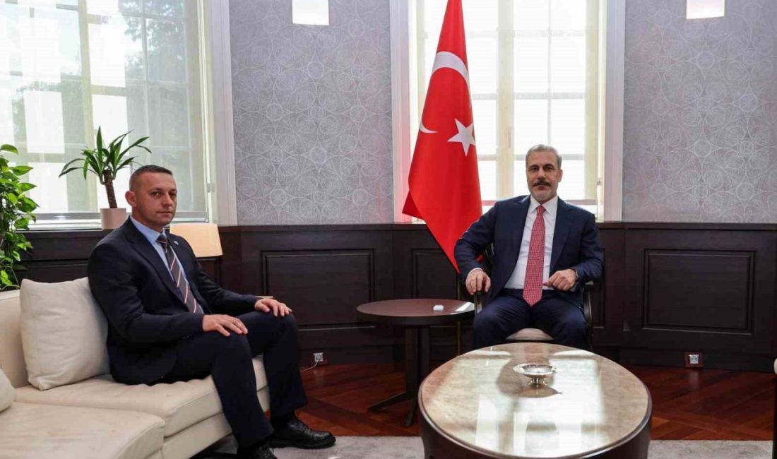 Dışişleri Bakanı Fidan, Sırp milletvekili Şkriyel’i kabul etti Dışişleri Bakanı Hakan Fidan, Sırbistan’da Sancak Demokratik Eylem Partisi Yeni