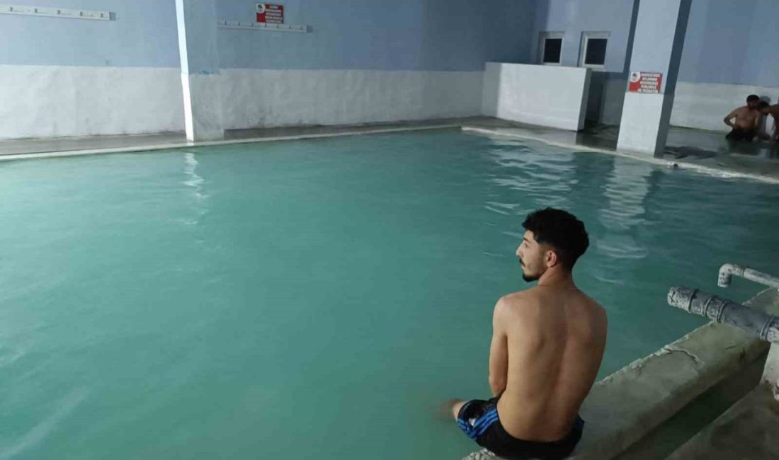 Ağrı Diyadin Kaplıcaları şifa arayanların uğrak noktası olmaya devam ediyor.
