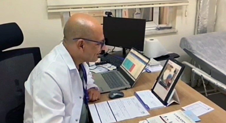 Edremit’te ‘uzaktan hasta muayenesi’ başladı Balıkesir’de Edremit Devlet Hastanesi’nde hayata geçen Uzaktan Hasta Değerlendirme (UHD)