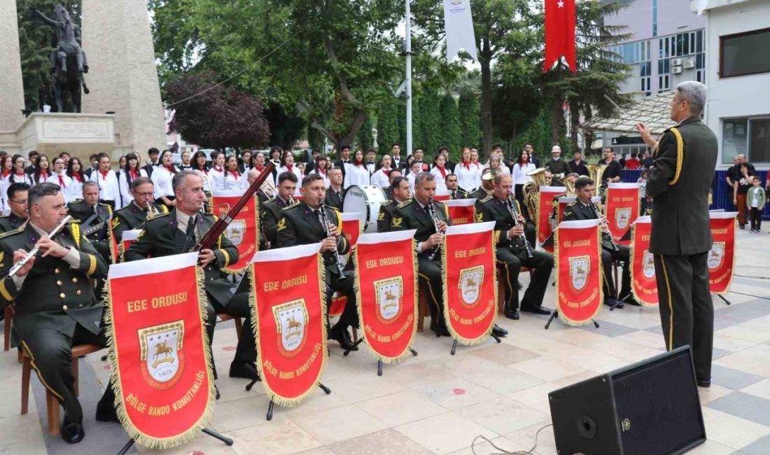 Ege Ordusu Bölge Bando Komutanlığı, 19 Mayıs Atatürk’ü Anma, Gençlik