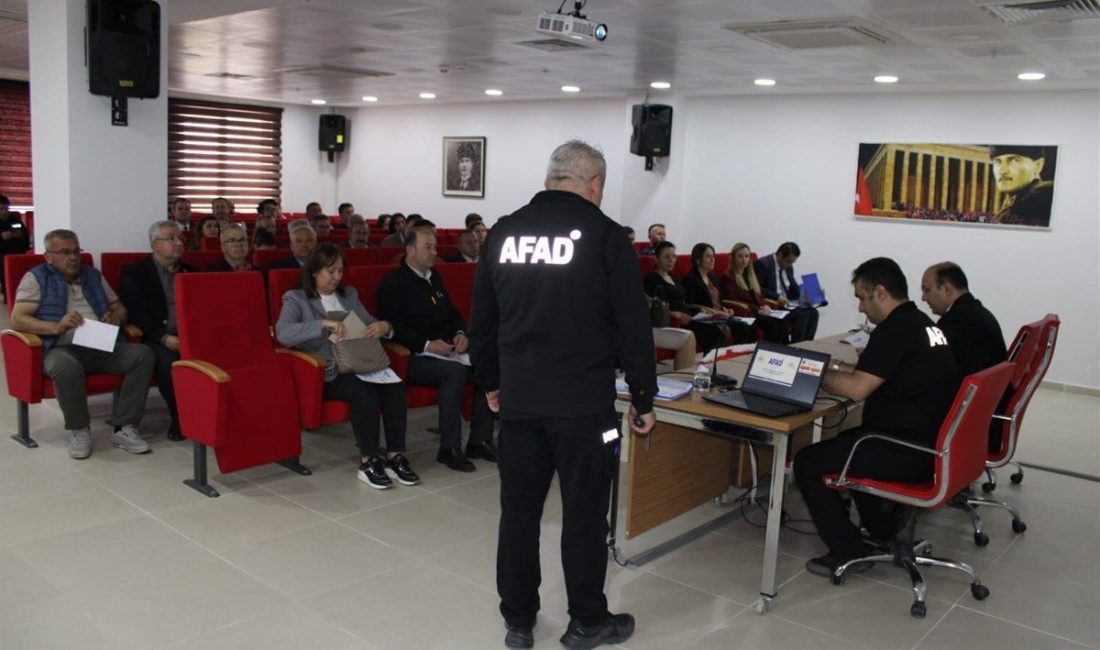 Ergene’de Afet Müdahale Planı Toplantısı gerçekleştirildi Türkiye Afet Müdahale Planı (TAMP) kapsamında Ergene ilçesinde afetlere karşı