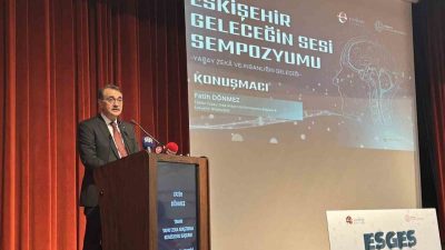 Eskişehir’de yapay zeka ve insanlığın geleceği kapsamında düzenlenen Eskişehir Geleceğin