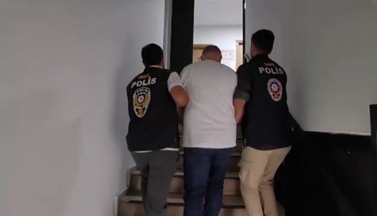 Sosyal medyada ’evde sabun paketleme’, ’çorap paketleme’ gibi ilanlarla binlerce