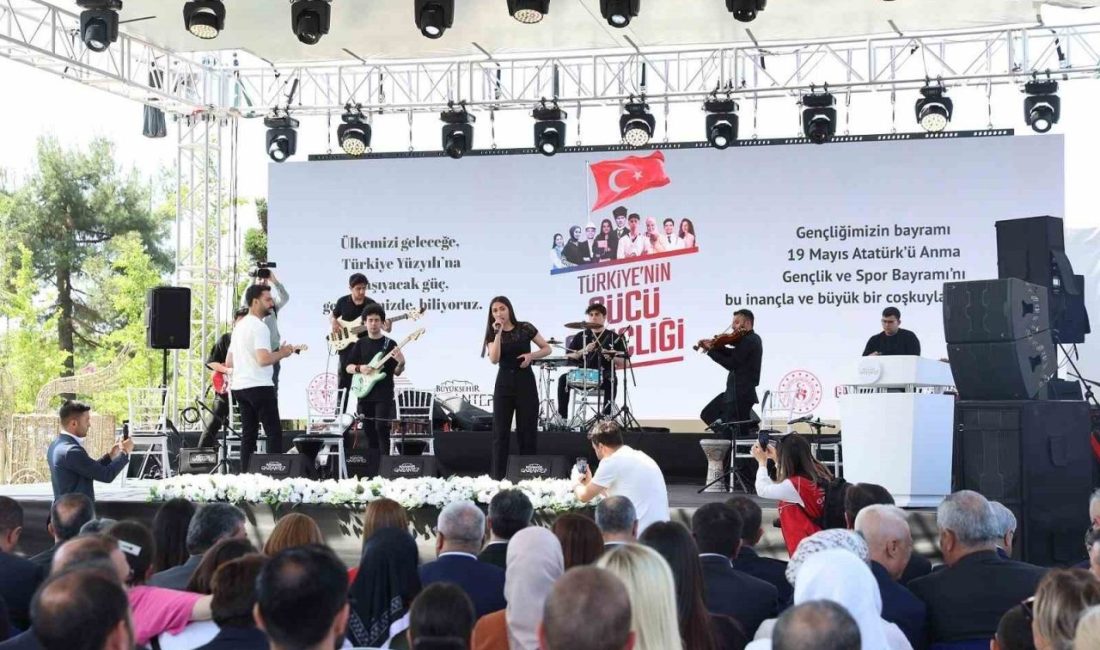 Gaziantep’te 19 Mayıs Atatürk’ü Anma, Gençlik ve Spor Bayramı kutlamaları,