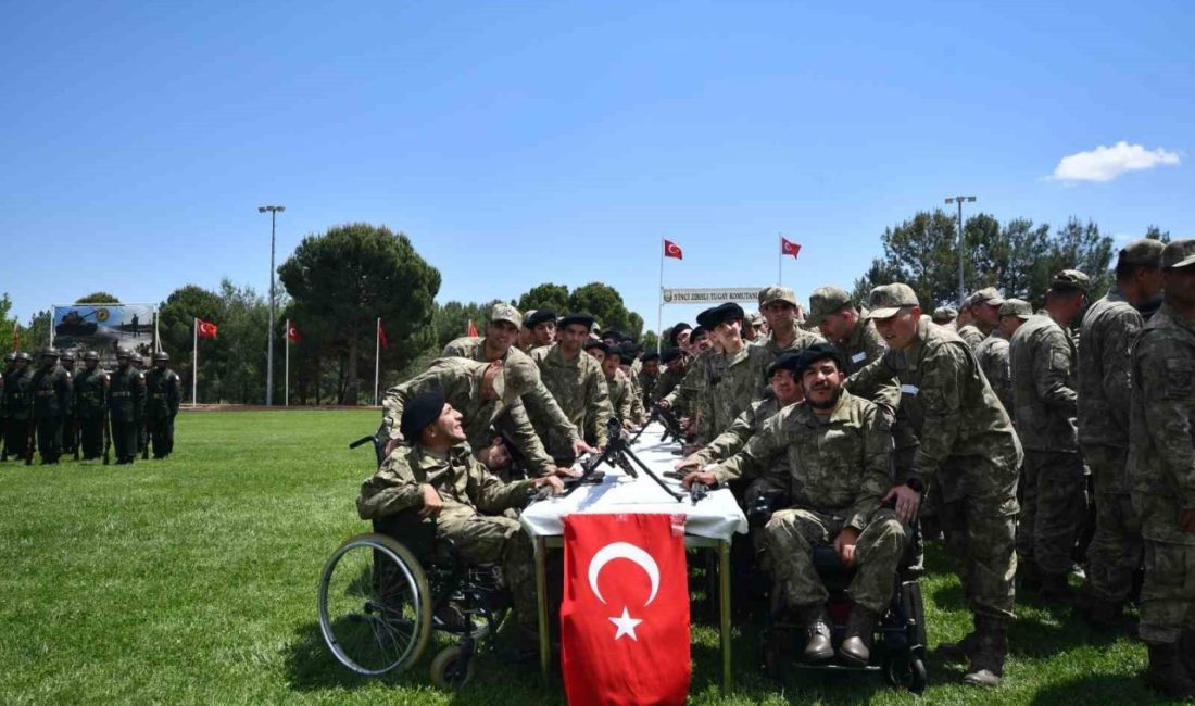 Gaziantep 5. Zırhlı Tugay Komutanlığı’nda Engelliler Haftası kapsamında düzenlenen temsili