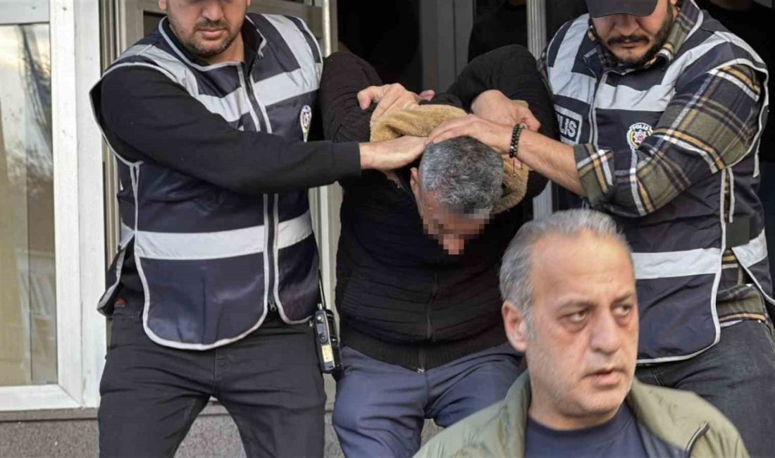 Gönül ilişkisi olduğu kadını sokak ortasında öldürmüştü, ağırlaştırılmış müebbetle cezalandırıldı Sakarya’nın Adapazarı ilçesinde aralarında gönül ilişkini olan Azerbaycan uyruklu kadını