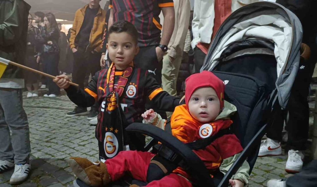 Süper Lig’de 2024-2025 sezonunda 25. şampiyonluğunu ilan eden Galatasaray’da taraftarlar