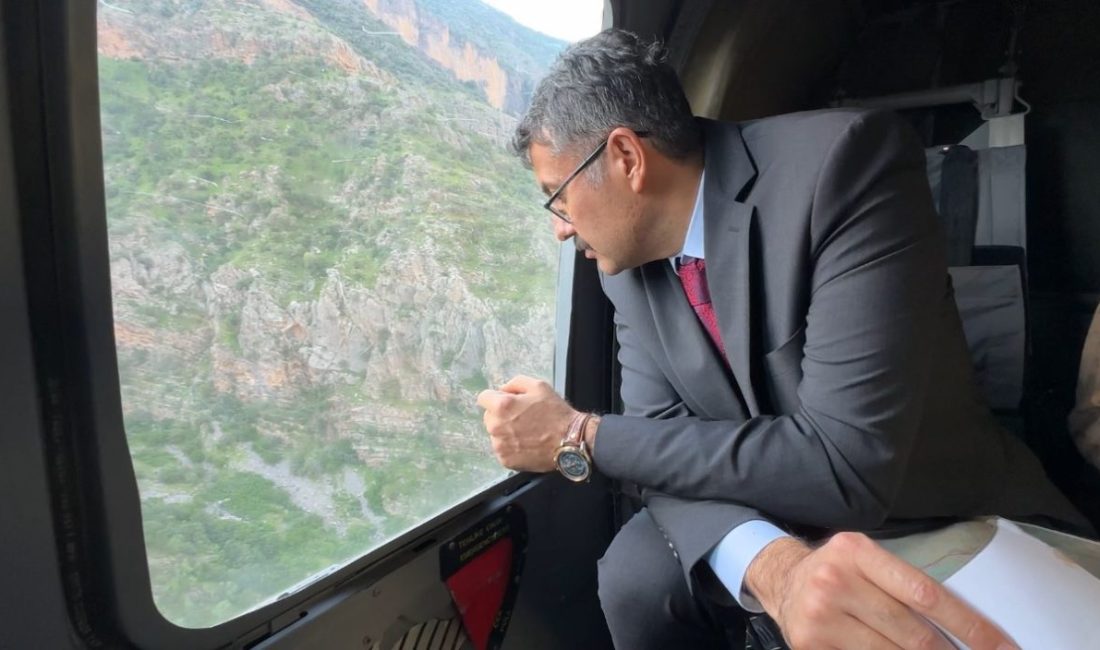 Hakkari Valisi Ali Çelik, girdiği derede kaybolan 16 yaşındaki İbrahim