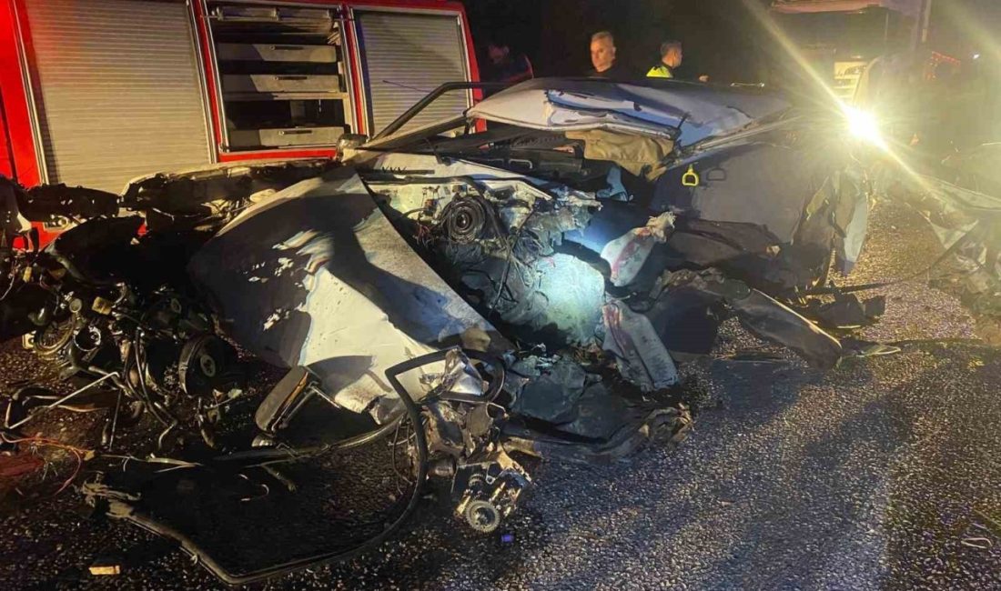 Tokat’ın Zile-Turhal yolunda iki otomobilin çarpışması sonucu 1 kişi hayatını