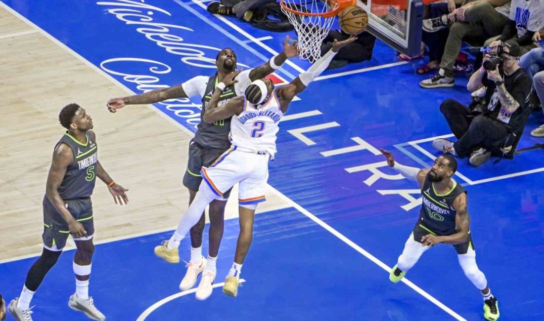 İlk maçta kazanan Oklahoma City Thunder NBA’de Batı Konferansı final serisi ilk maçında Oklahoma City Thunder,