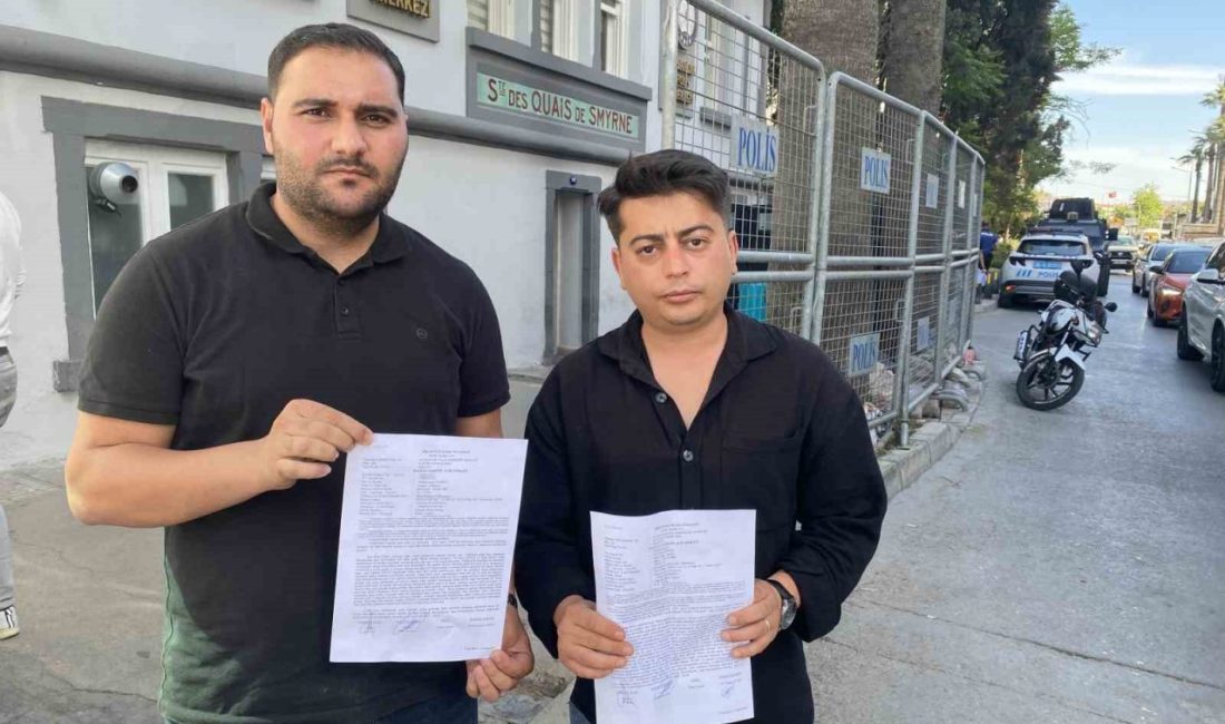 CHP’nin 19 Mayıs’ta Gündoğdu Meydanı’nda düzenleyeceği mitingle ilgili sahne kurulumu