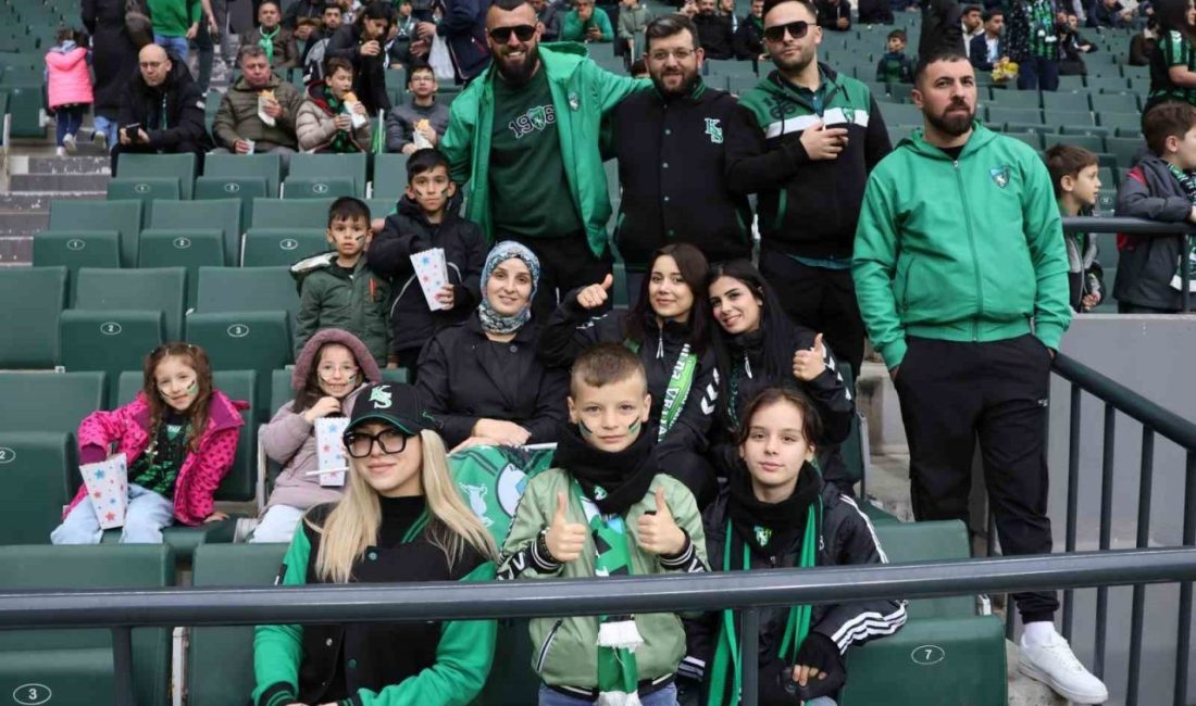Yeni sezonda Süper Lig’de yer alacak Kocaelispor’da kombine bilet satışı,