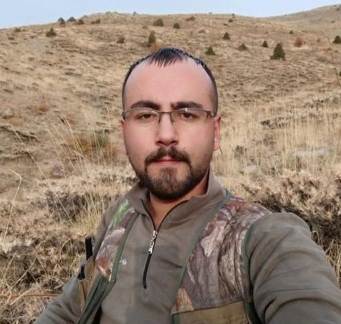 Malatya’da sürücüsünün kontrolünden çıkan otomobil devrildi. Kazada 4 kişi yaralandı,