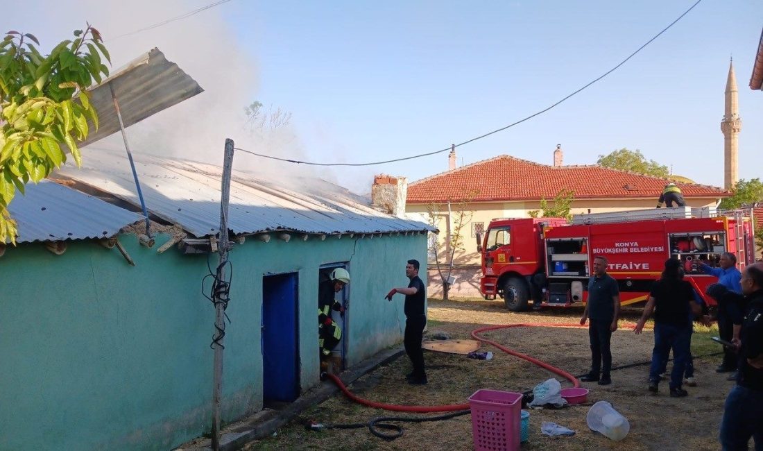 Kulu’da tandır evinde yangın Konya’nın Kulu ilçesinde tandır evinde yapılan temizlikte yakılan kâğıt ve