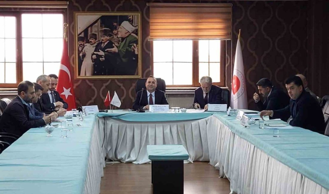 Kurban kesim yerleri belli oldu Erzurum’da 2025 Yılı İl Kurban Hizmetleri Komisyon toplantısı yapıldı. Erzurum