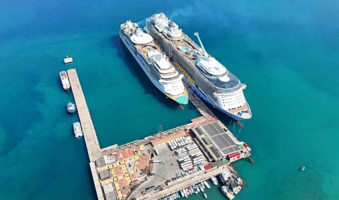 Kuşadası’na iki kruvaziyerle 6 bin 409 turist geldi Aydın’ın Kuşadası ilçesindeki limana Bahama bayraklı ‘Odyssey of the Seas’