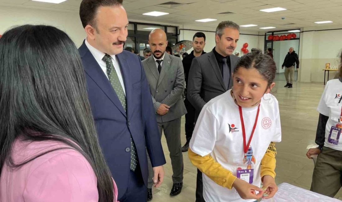 Malazgirt’te özel öğrencilerden “TÜBİTAK 4006 Bilim Fuarı” Muş’un Malazgirt ilçesindeki Ziraat Bankası 160. Yıl Özel Eğitim Uygulama