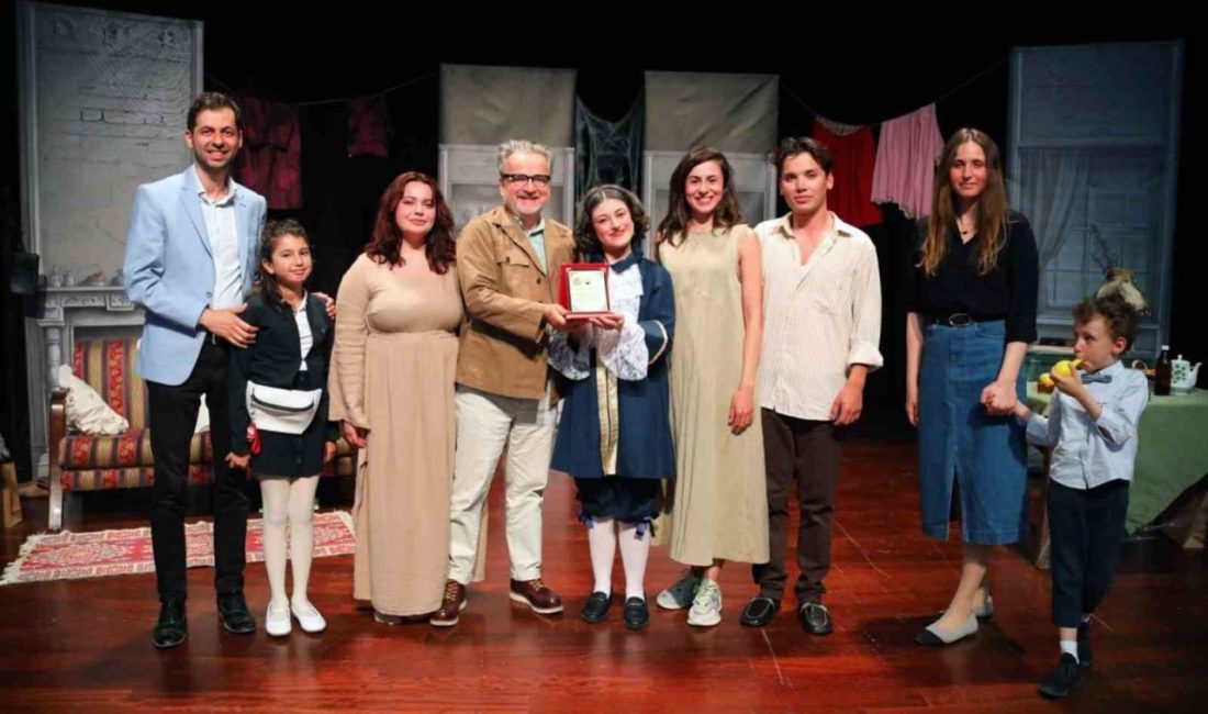 Menteşe Belediye Tiyatrosu, Süleyman Demirel Üniversitesi ve Isparta Belediyesi iş