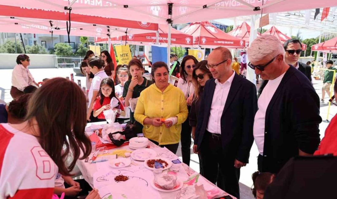 Menteşe’de “Aynı Güneşin Altında” buluştular Menteşe Belediyesi engelliler haftası kapsamında Menteşe Kent Meydanında düzenlediği “Aynı