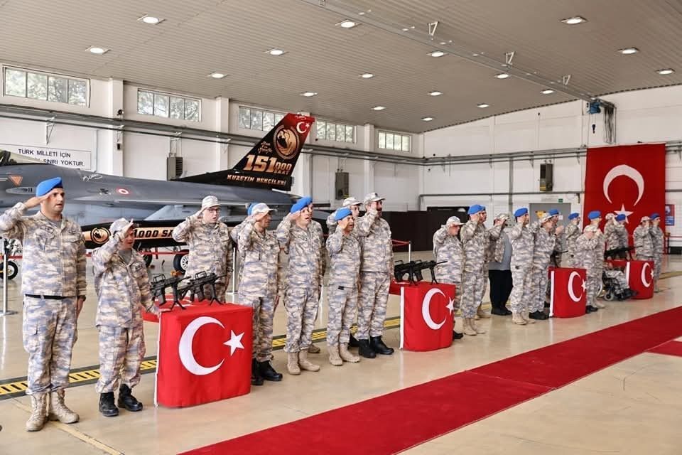 Merzifon 5. Ana Jet Üssü’nde engelliler bir günlük temsili askerlik yaptı Merzifon 5. Ana Jet Üssü’nde 10-16 Mayıs Engelliler Haftası dolayısıyla