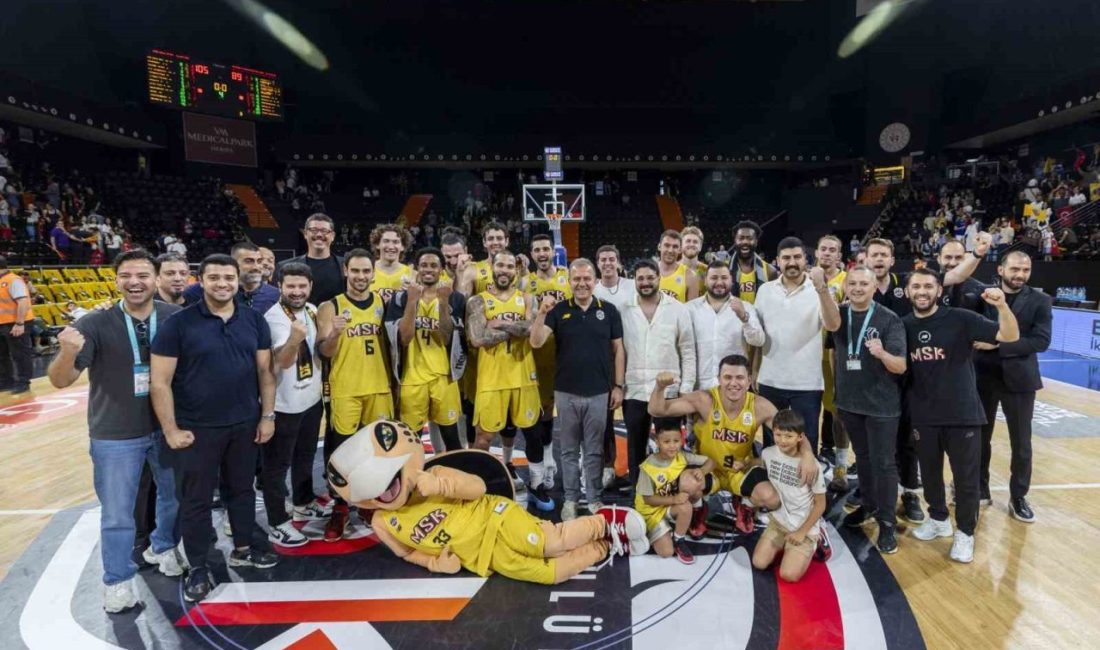 Türkiye Sigorta Basketbol Süper Ligi’nde normal sezonun son haftasında Darüşşafaka’yı