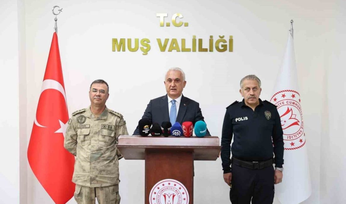 Muş Valisi Avni Çakır başkanlığında, İl Emniyet Müdürlüğü ve İl